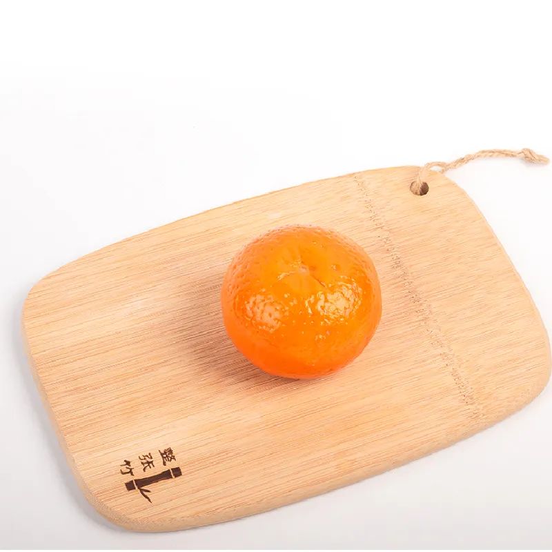 Bamboo chopping board with string