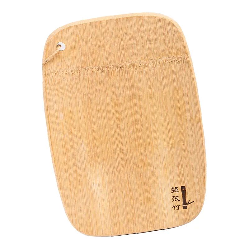 Bamboo chopping board with string