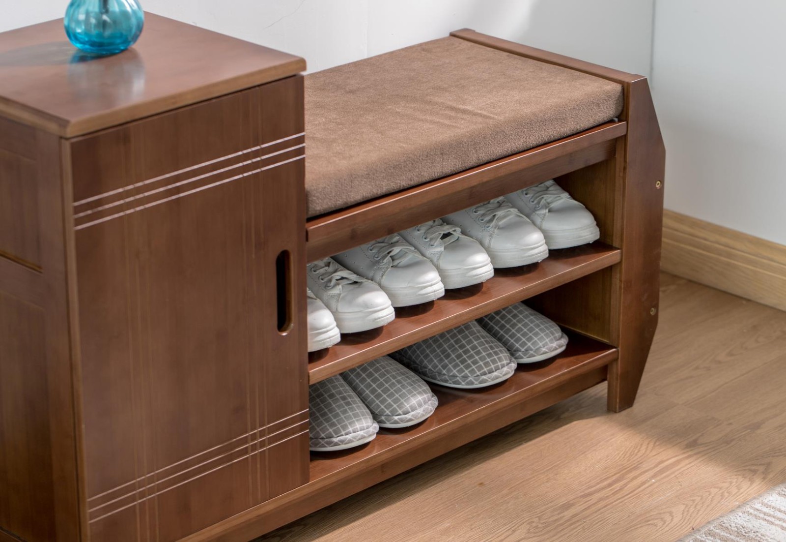 Multi-Functional Shoe Rack